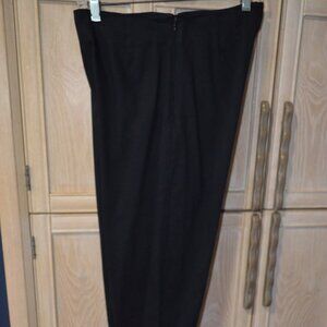 California Style Black Capris/Crop Pants, Size 10 – NWOT